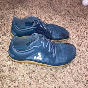 Vivo Barefoot Primus Lite III